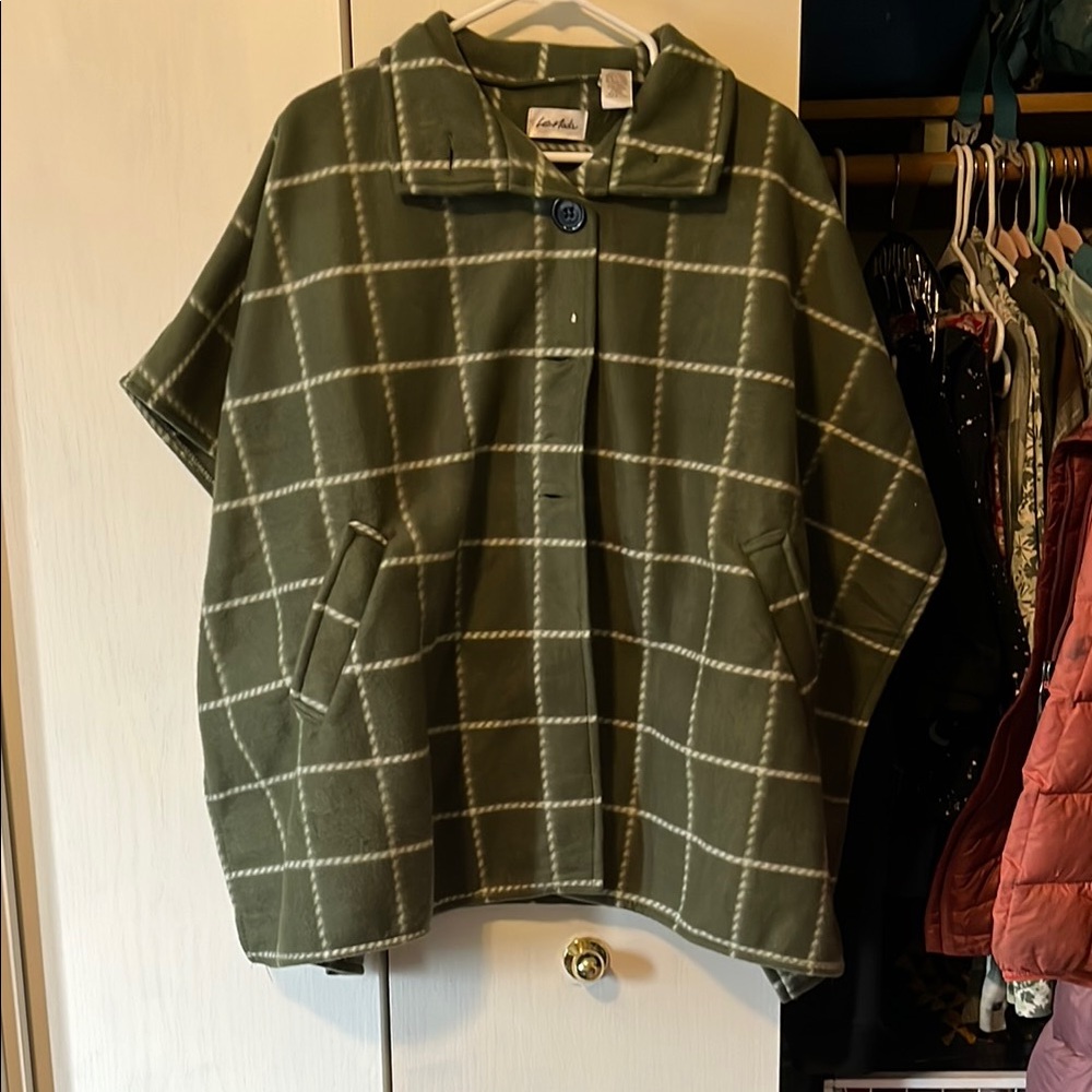 Green Plaid Cape with Pockets